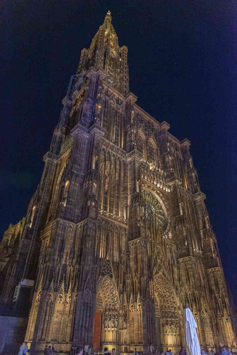 Francia - Alsacia 160 - Estrasburgo - catedral de Notre Dame.jpg